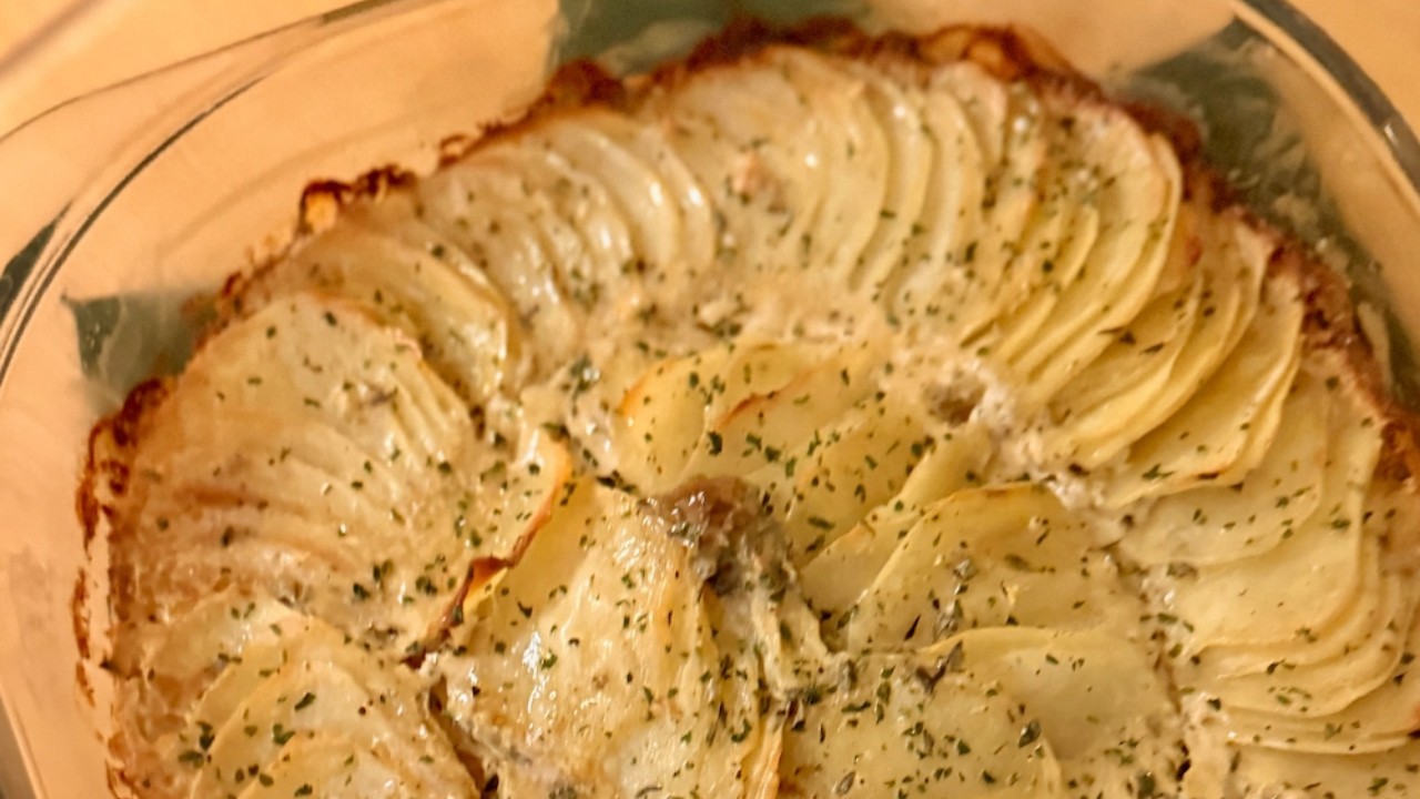 Gratin Dauphinois Recipe (Classic French Creamy Potato Gratin) | Thenga Labs